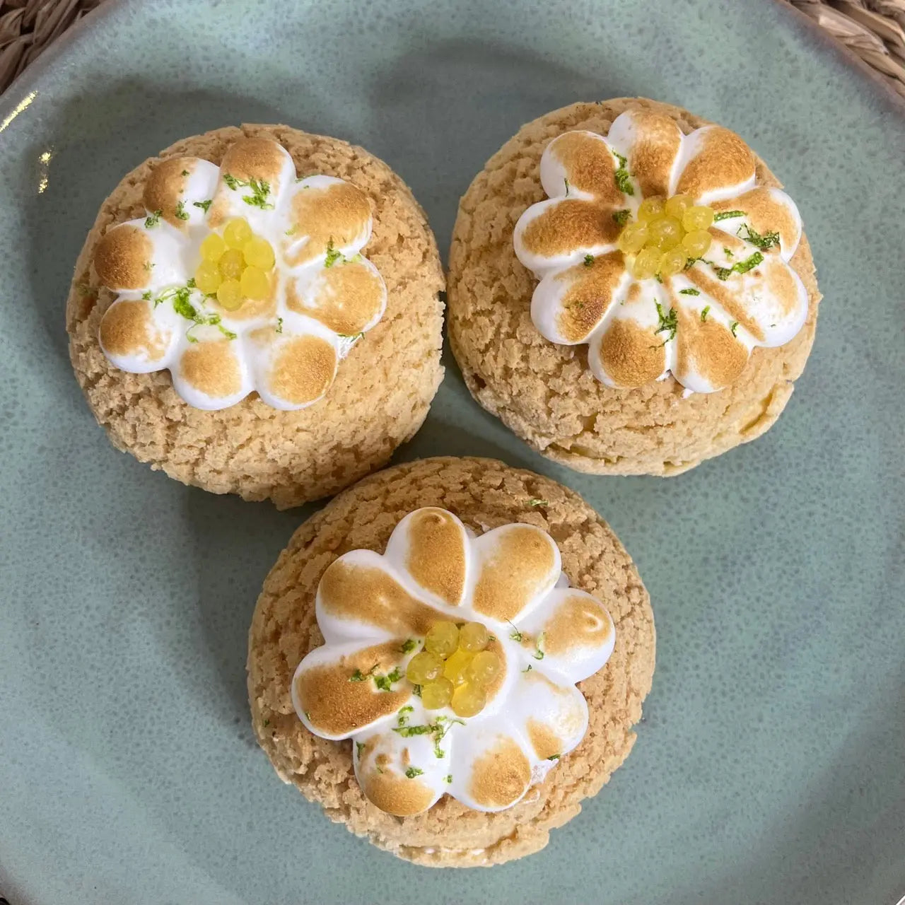 CHOUX CRAQUELIN CITRON MERINGUÉS Ma Box Gourmande